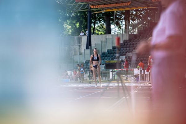 Kira Wittmann (LG Goettingen) im Dreisprung am 02.07.2022 waehrend den NLV+BLV Leichtathletik-Landesmeisterschaften im Jahnstadion in Goettingen (Tag 1)